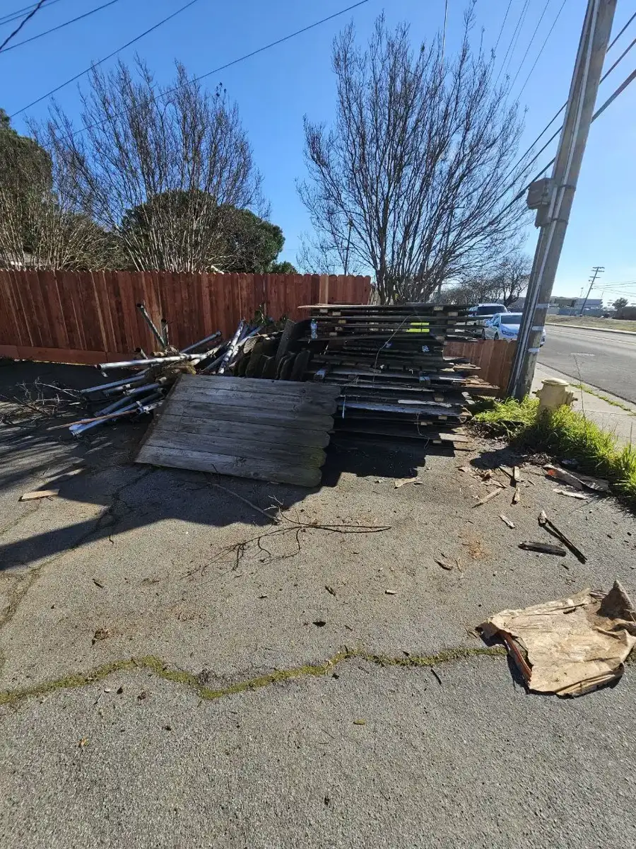 Old Fence Tear-Out & Construction Debris Removal before the JP Junk Removal crew began work in Turlock, CA